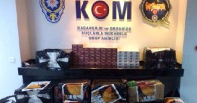Alanya'da 18 Bin 740 Paket Kaçak Sigara Ele Geçirildi