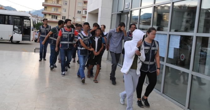 Alanya'da 2 eroin satıcısına 56 yıl 10 ay 22 gün hapis