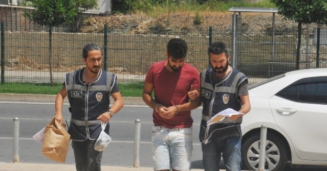 Alanya'Da Banka Soyguncusu Tutuklandı