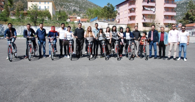 ALKÜ Akseki MYO'ya 60 bisiklet teslim etti