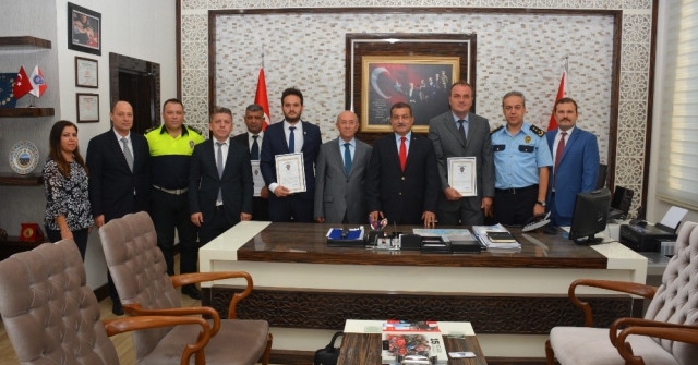 Antalya'da ayın polisleri ödüllendirildi 