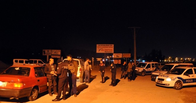 Antalya'da Jandarmaya Ateş Açıldı