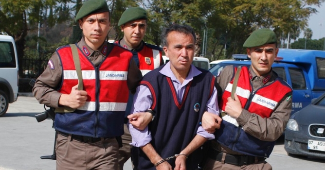 Antalya'da kadın cinayeti