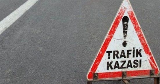 Antalya'da Trafik Kazaları: 14 Yaralı
