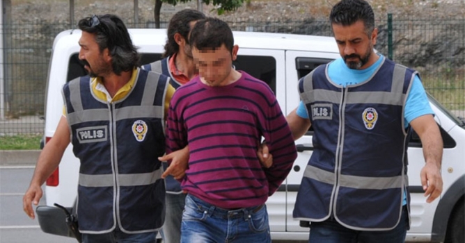 Arkadaşını bıçaklayarak öldüren zanlı: MECBUR KALDIM!