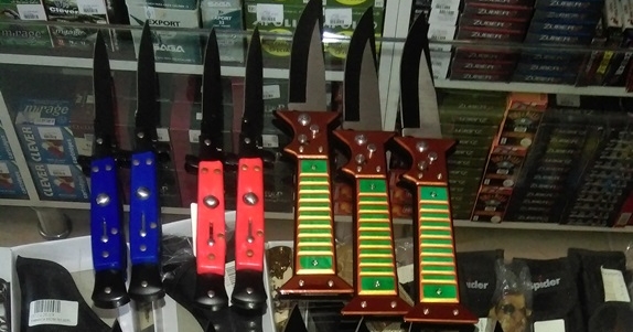 Av malzemesi dükkanlarına denetim