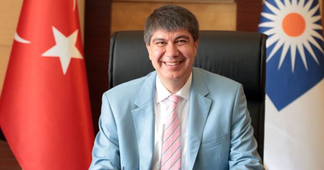Başkan Türel'den Alanyaspora müjdeli haber