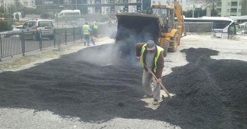 Belediye'den asfalt atağı
