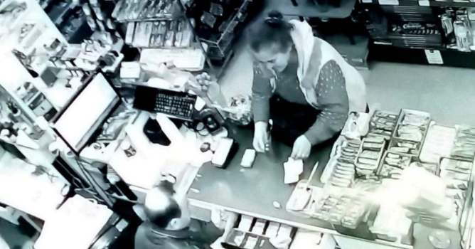 Bu da uyanık hırsız