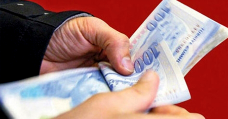 Çalışan emeklilerin maaş kesintisi kaldırıldı