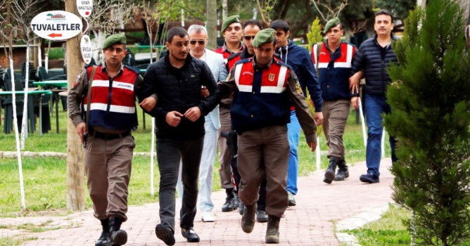 Çeteyi jandarma çökertti