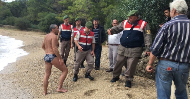 Dalgalı denizde canından olacaktı