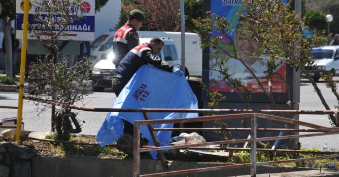 Demirtaş'ta feci kaza: 1 ölü 3 yaralı