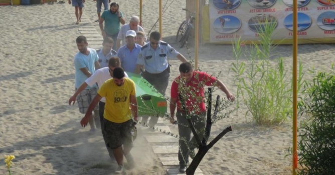 Denizde ölü bulundu 