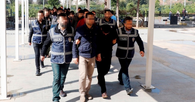 Eğitim kadrosundan 28 kişi tutuklandı