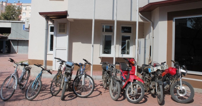 Emniyetten motosiklet uyarısı