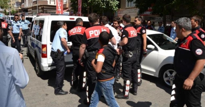 Esnafın kavgası karakola taşındı