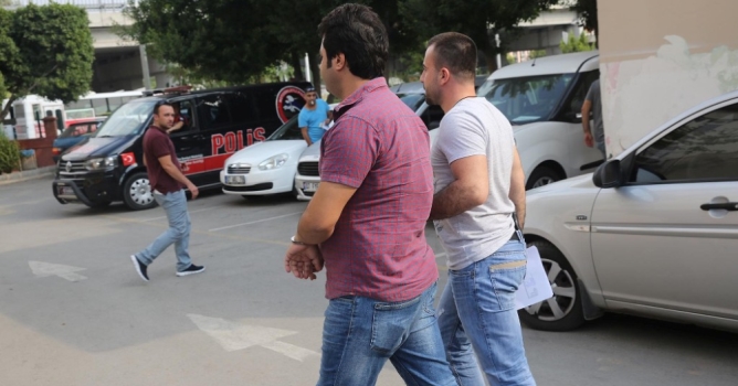 FETÖ'nün yapılanmasına Şafak operasyonu