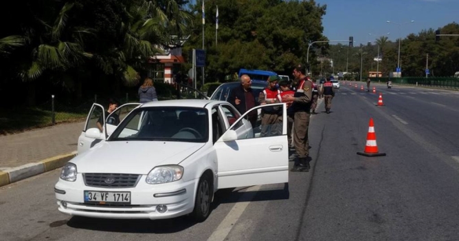 İncekum jandarmadan sıkı denetim