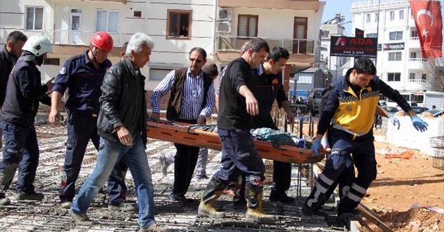 İnşaatta göçtü 4 işçi yaralandı