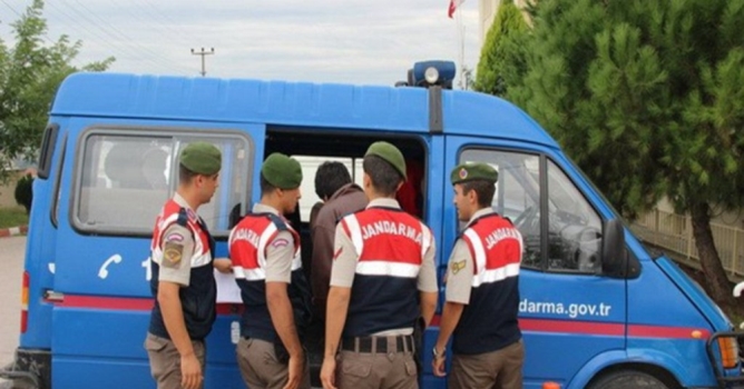 Jandarma, kayıp kadın turist için seferber oldu 