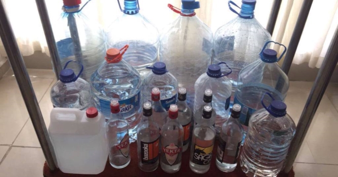 Jandarmadan şok kaçak içki baskını!