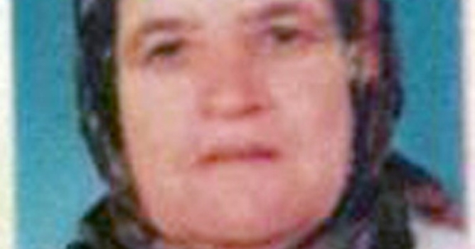 Kendisini asarak intihar etti 