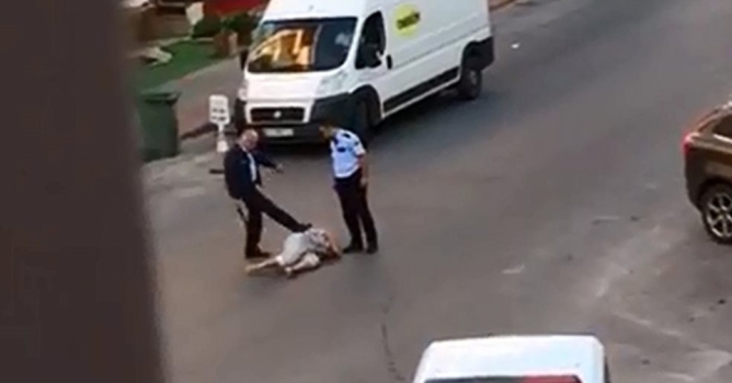 Kırgız kadını döven polis tahliye edildi