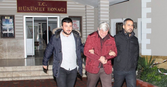 Külçe alçıdan gözaltında 