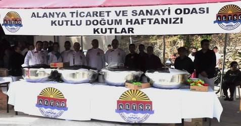 Kutlamalara yoğun ilgi