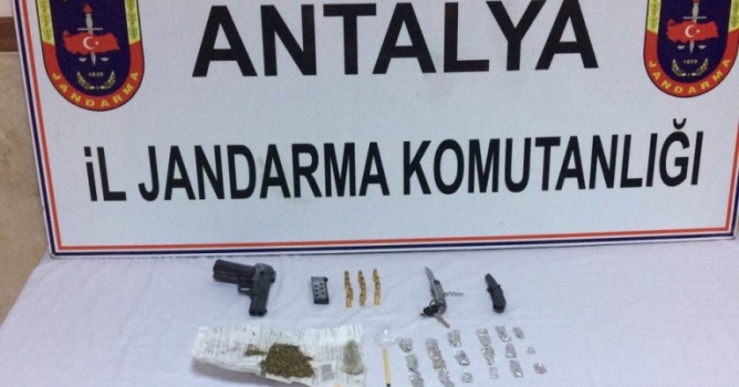 Manavgat'ta uyuşturucu operasyonu