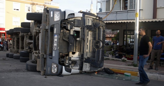 Mikser dehşet saçtı