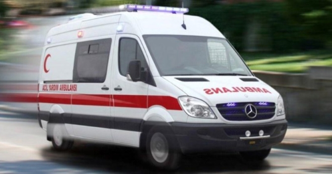 Motosikletçiler hastanelik oldu 