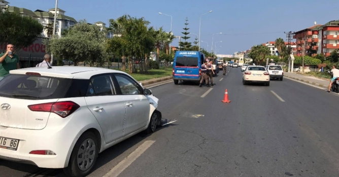 Motosikletli kadın sürücü kaza kurbanı
