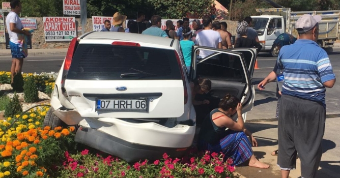 Önce kaza sonra kavga yaptılar