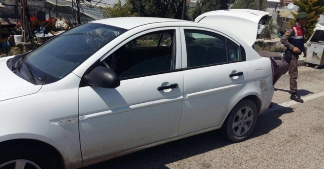 Otomobilden eroin çıktı