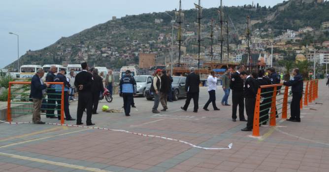 Parmaklıklar ardında!