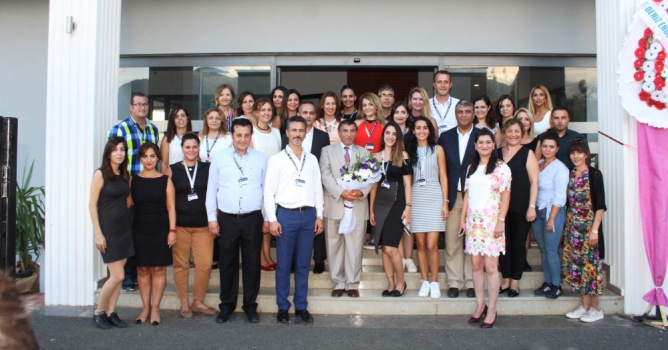 Prof. Dr. Üstün Dökmen, Bil Okulları Alanya'da 'Yaşam İle Tanışmak' adlı seminerini gerçekleştirdi