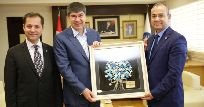 Rektör Pınarbaşı'ndan  Başkan Türel'e teşekkür