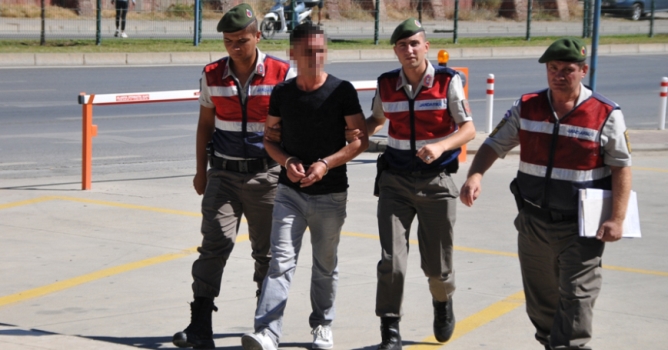 Sahte parayla yakalandı üzerinden eroin çıktı!