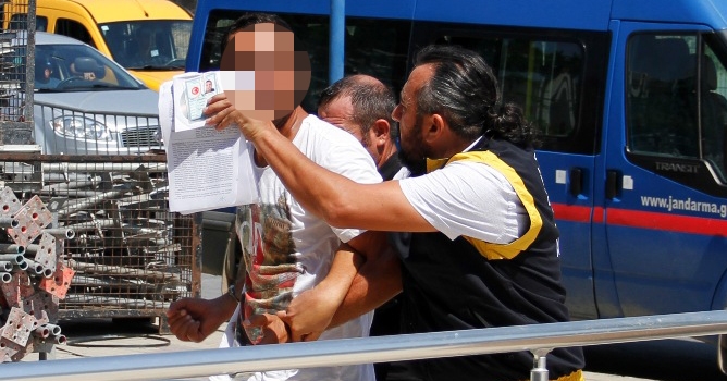 Silahlı saldırgan yakalandı 