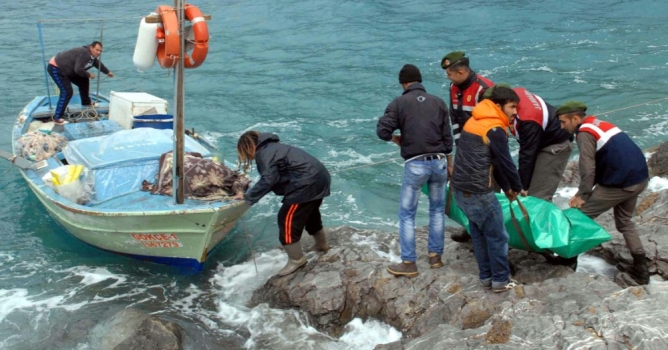 Sır adamın cesedi bulundu