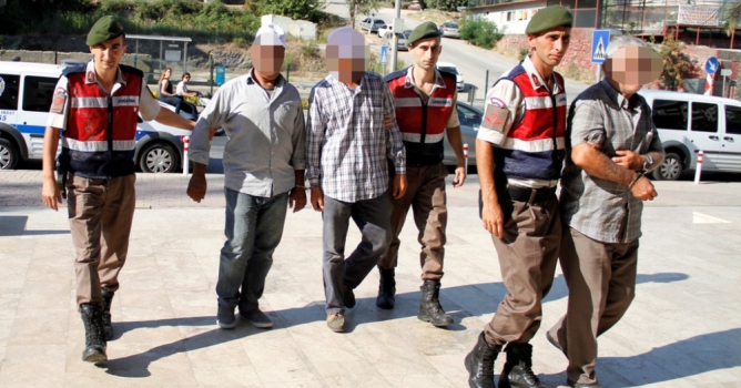 Suçüstü yakalandılar