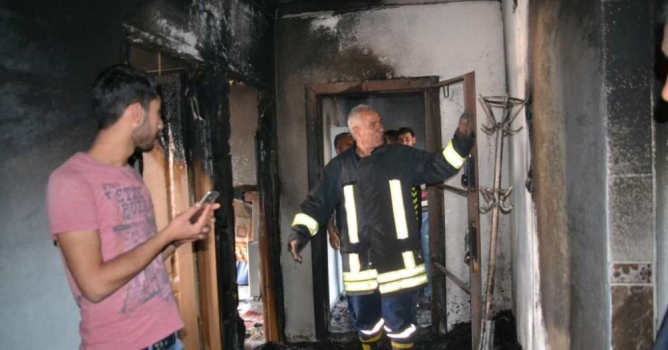 Suriyelilerin gece kondusu küle döndü