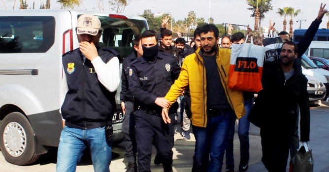 Terör şüphelileri adliyeye sevk edildi