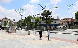 Kırşehir’de esnaf ve vatandaş kısıtlamalı son hafta sonu beklentisinde