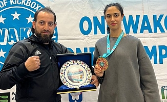 Alanyalı Feyza Güzyaka Dünya Kupası’nda şampiyon oldu