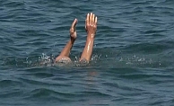 Alanya'da denizde boğulma tehlikesi geçiren adam yaşam savaşı veriyor