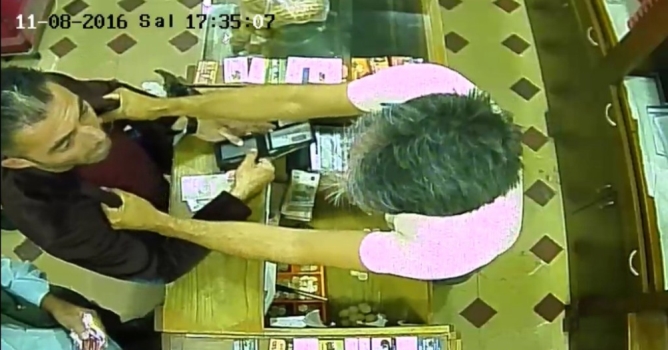 Tırnakçı suçüstü yakalandı 