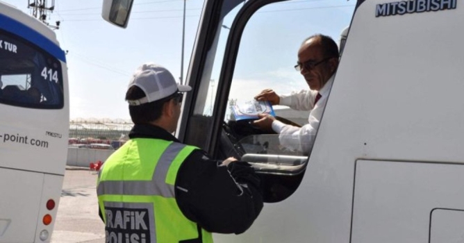 Trafik denetimleri aralıksız sürüyor